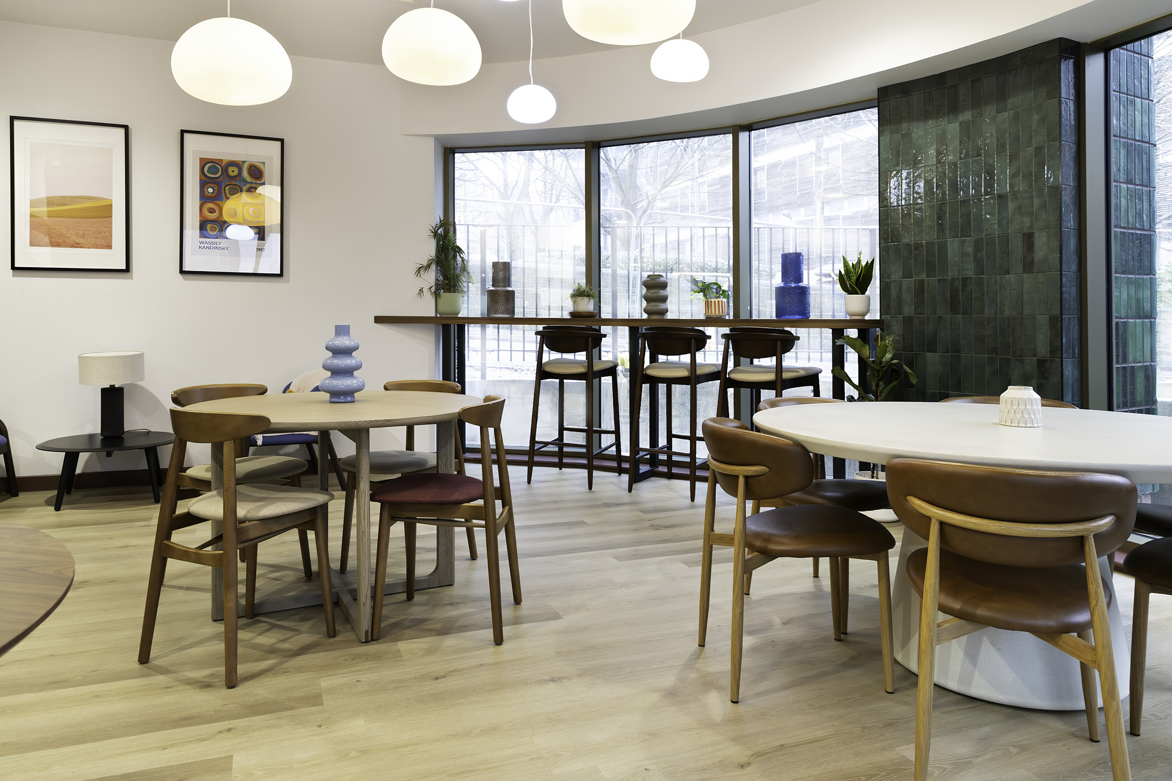 Luna-Burley-Studios-Leeds-Social-and-study-space-1